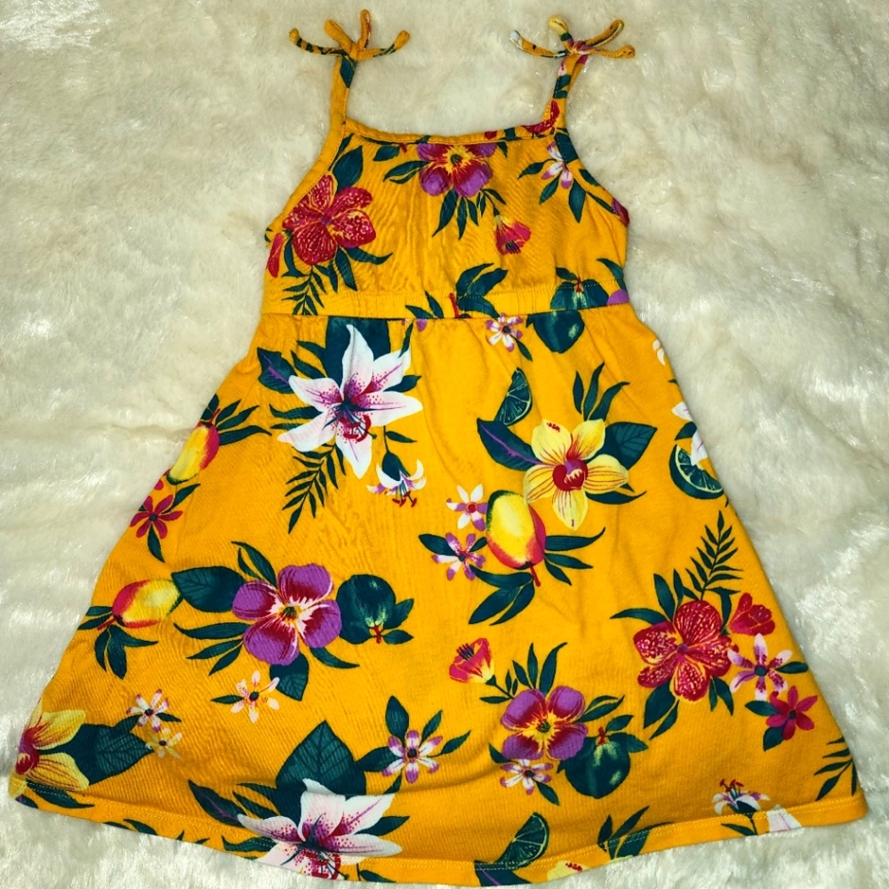 Girls summer dress size 3T